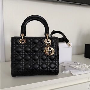 Medium Lady Dior In Black
